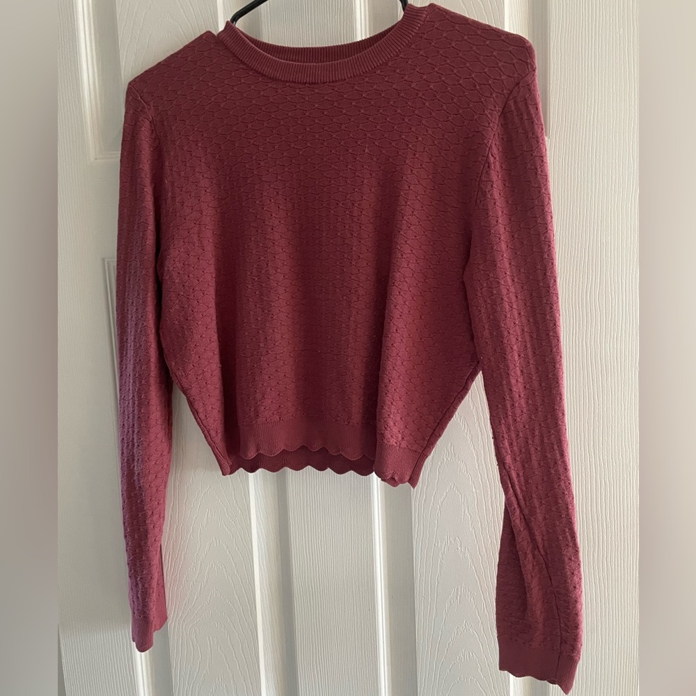 Cropped sweater